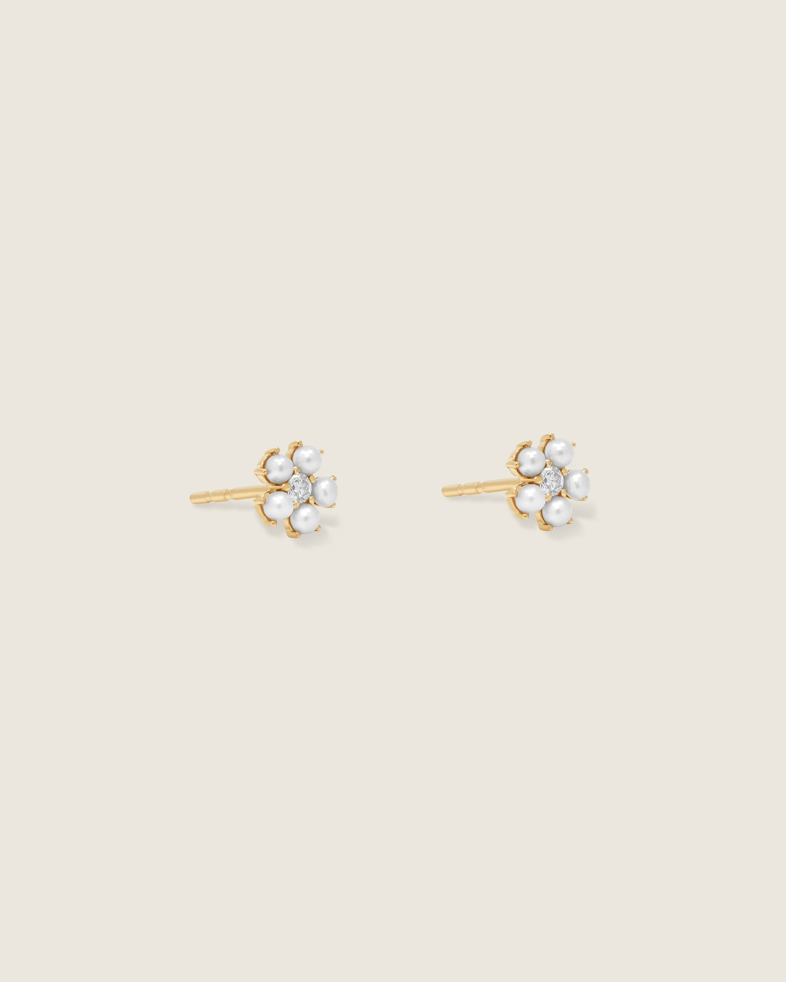 Floret Pearl Studs