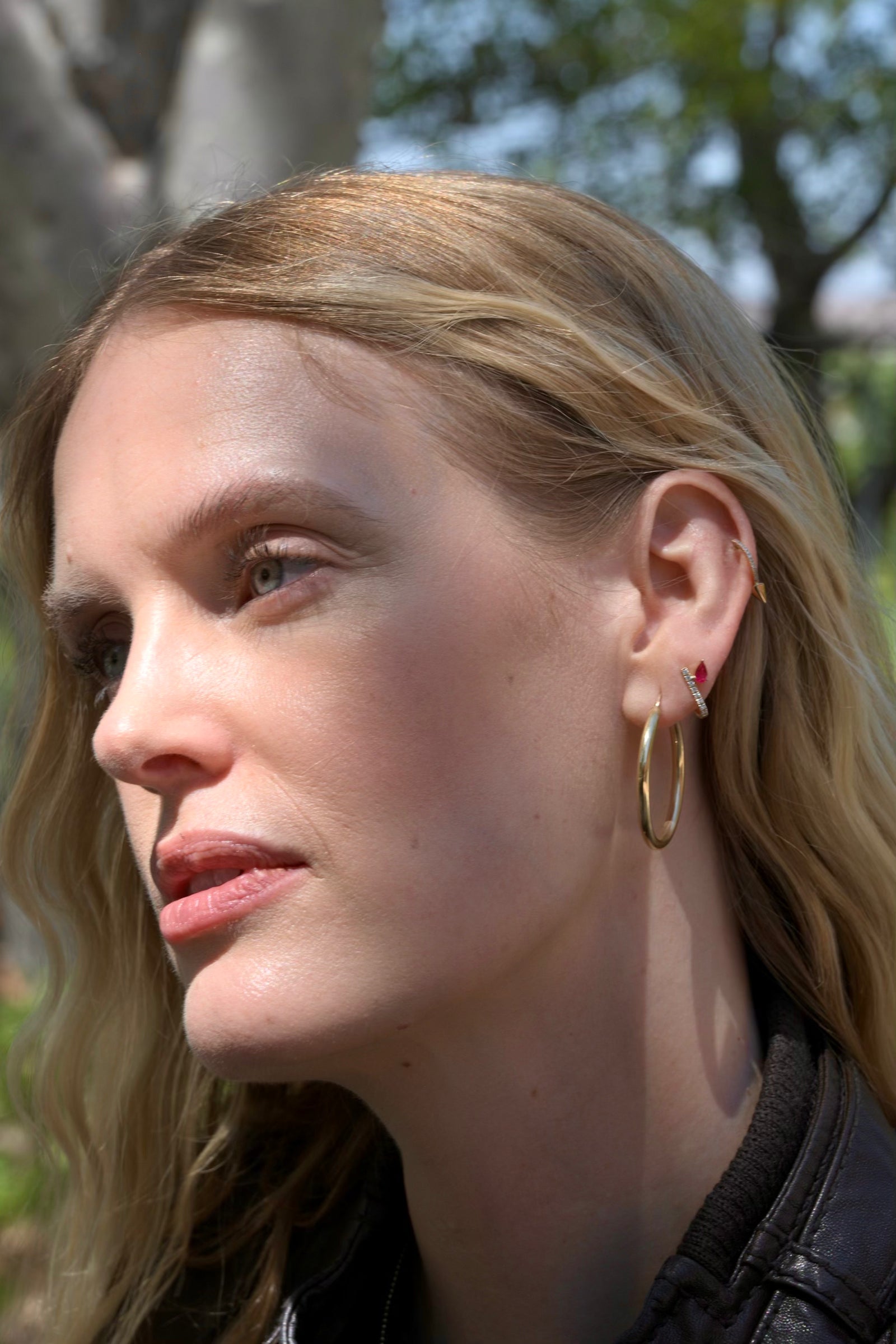 Plus One Earring (Single)
